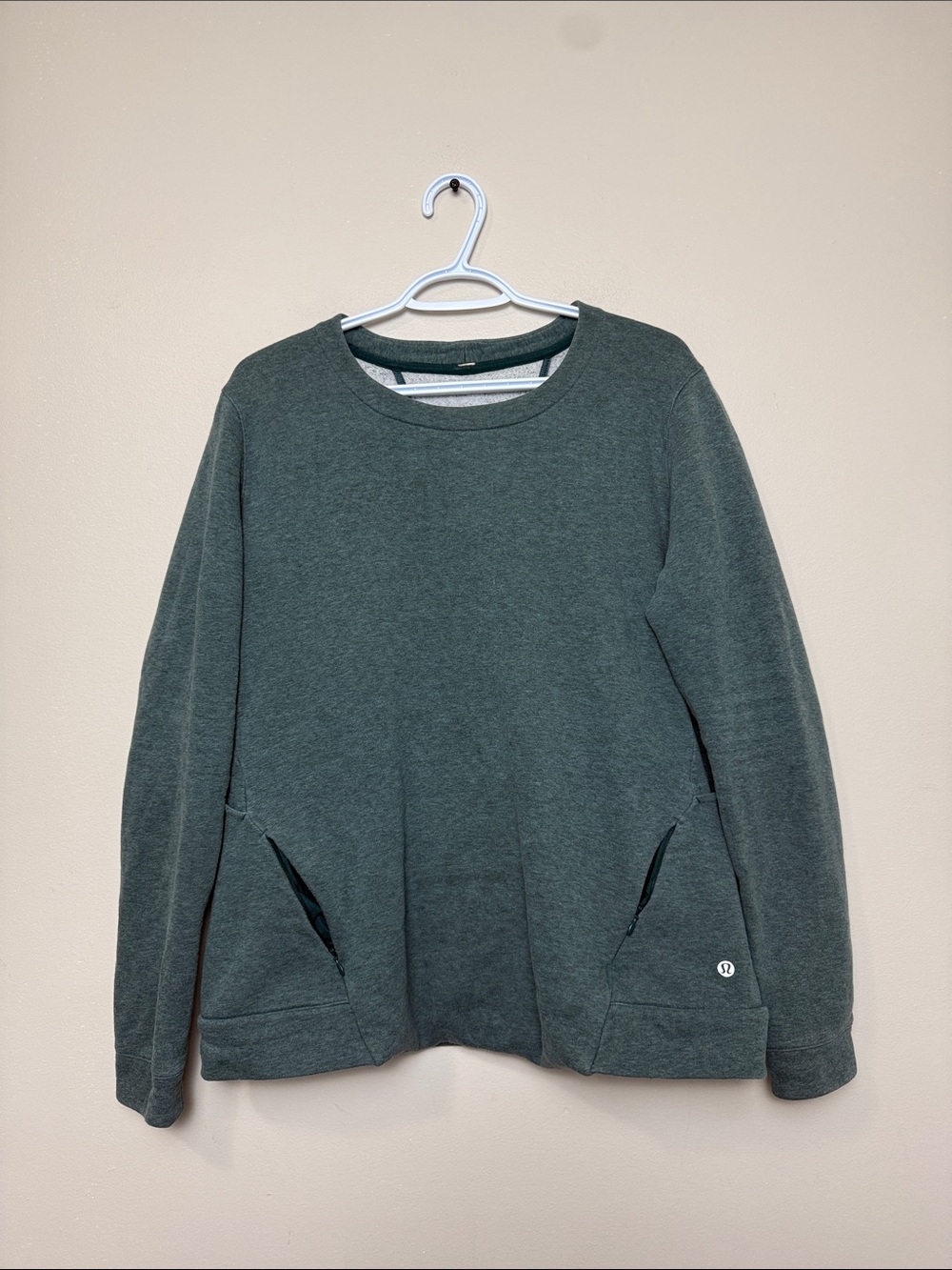 lululemon athletica Crewneck Pullover Sweater size 8-10